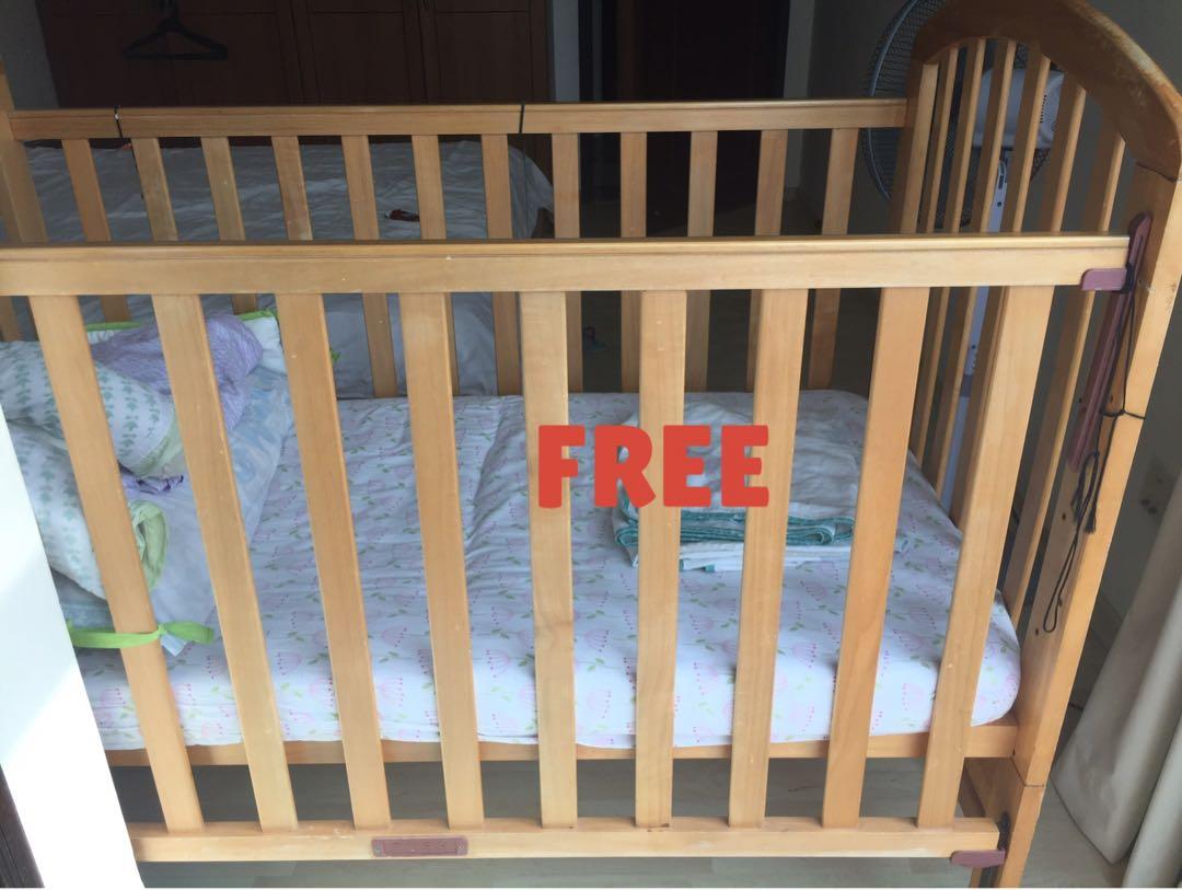 Free baby crib Babies Kids Baby Nursery Kids Furniture Cots Cribs on Carousell