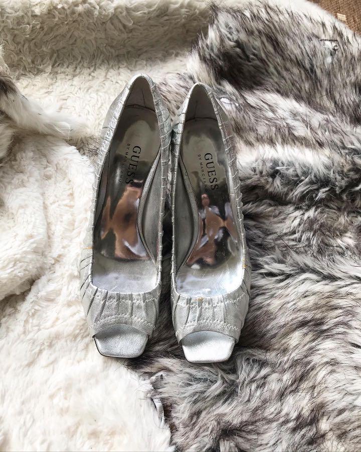 guess silver sandals