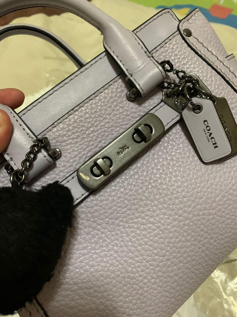🛑Coach Ariana Grande Mini Kiti Swagger Lavander 2way Chain Sling Bag,  Luxury, Bags & Wallets on Carousell