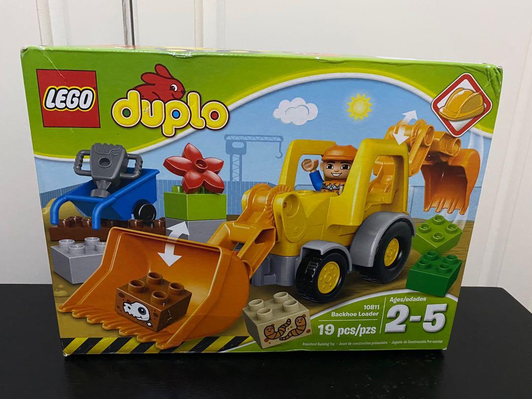 duplo backhoe loader