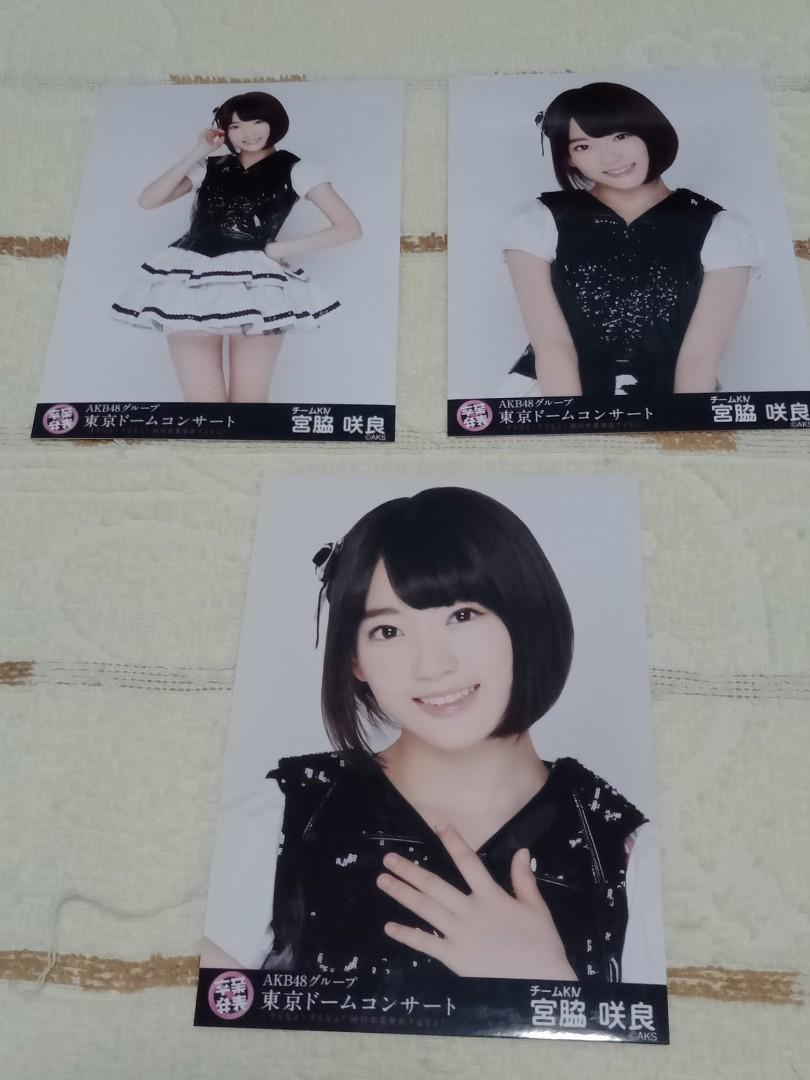 Miyawaki Sakura I Zone Hkt48 Photos Various Concert Version Hobbies Toys Memorabilia Collectibles Fan Merchandise On Carousell