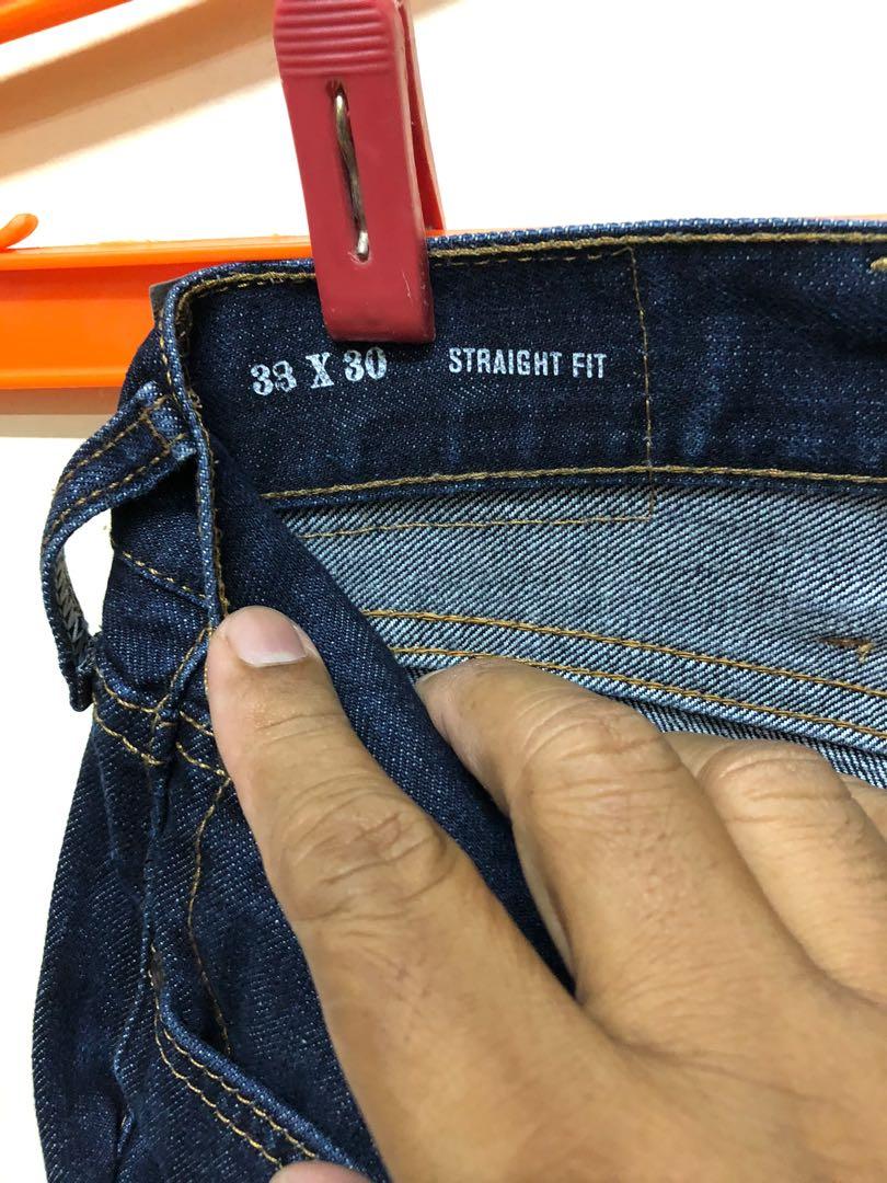 Nautica jeans (Category: Jeans) located in Makati City. Submitted by donpakundo13 (Listing ID 1018436694, Image 3). Description: Hindi napo nagagamit..
