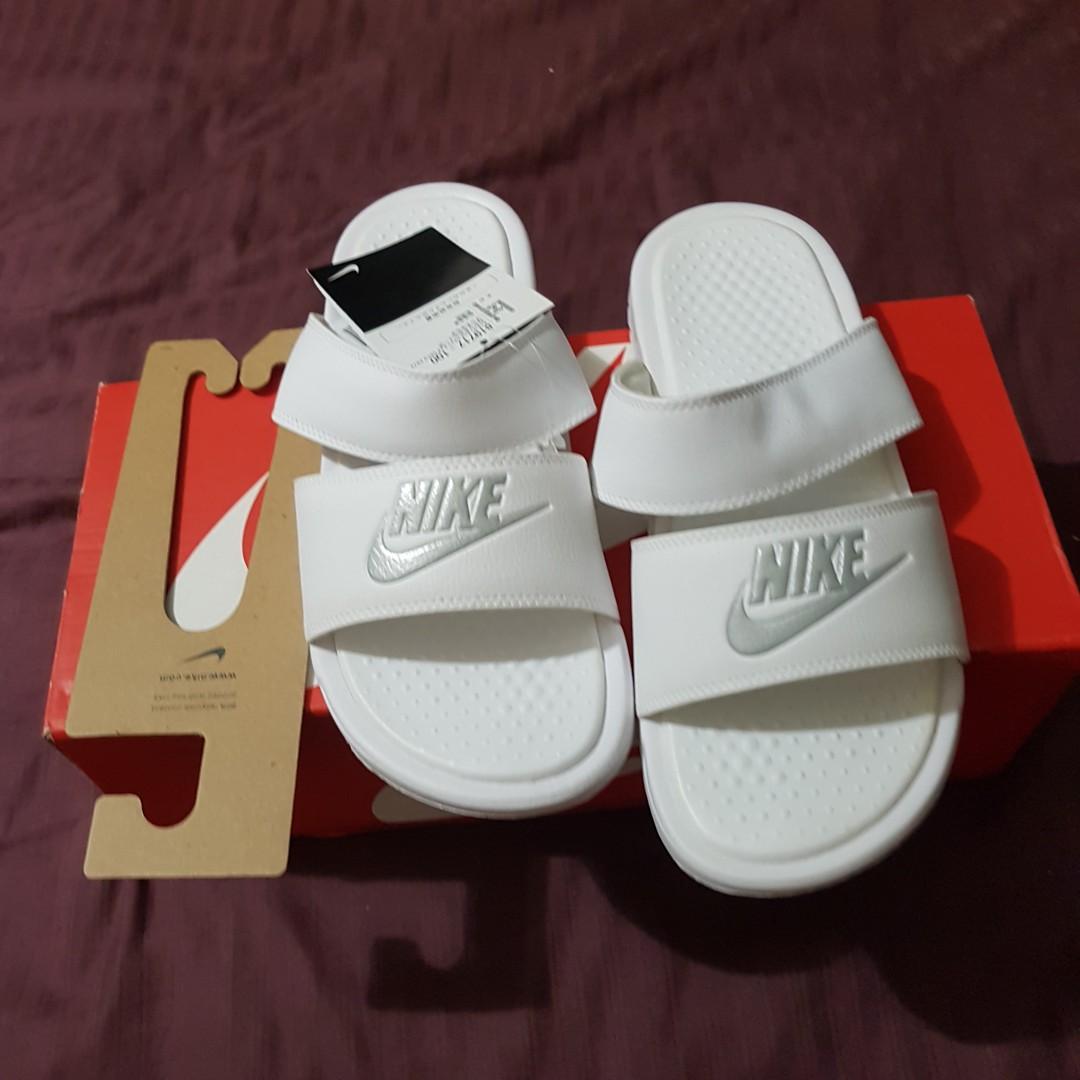 nike sandals benassi duo