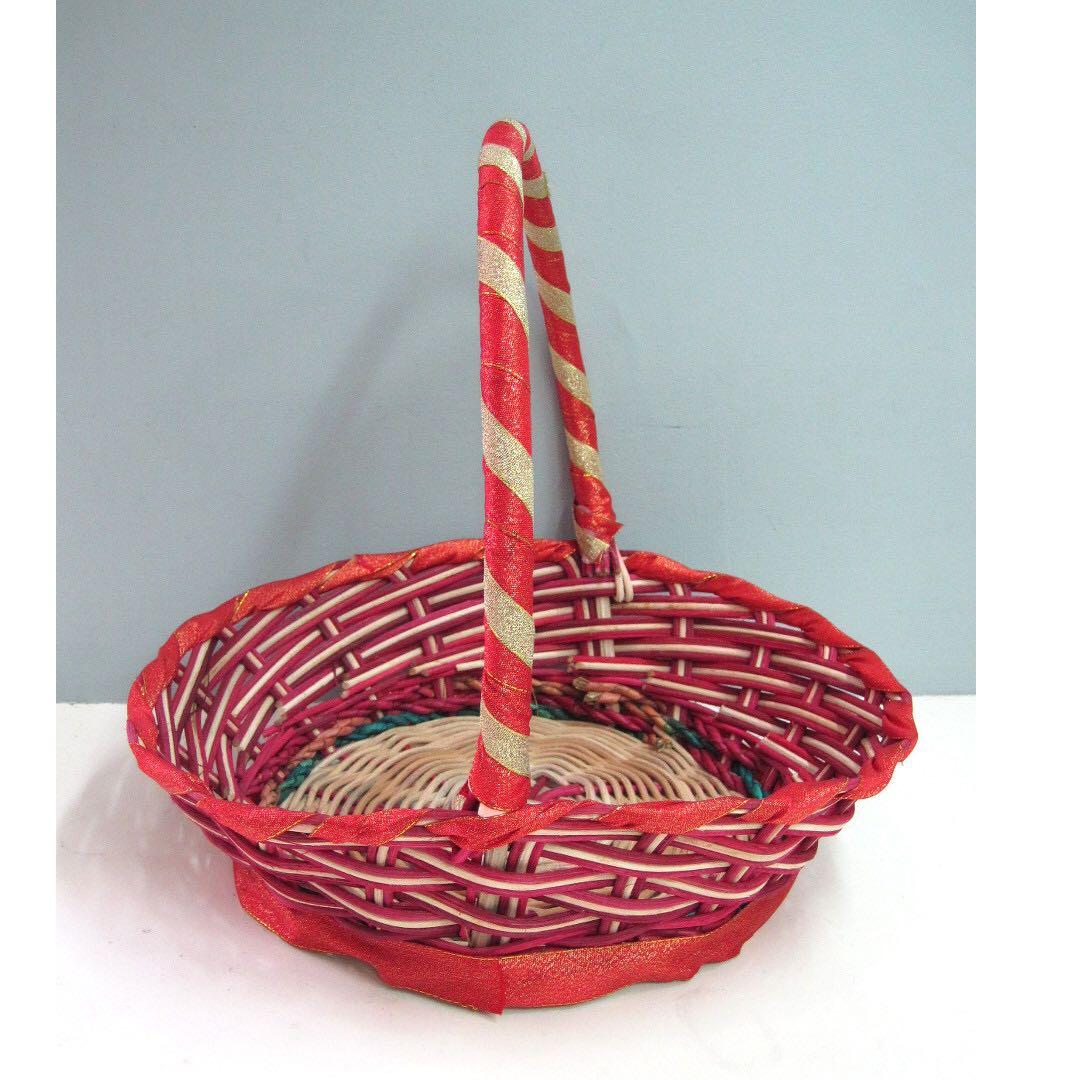 Red Gold Wicker Basket (Category: Laundry Baskets) located in Manila. Submitted by thebookclubz (Listing ID 281469519, Image 1). Description: Excess from event H: 12” Width: 13”.