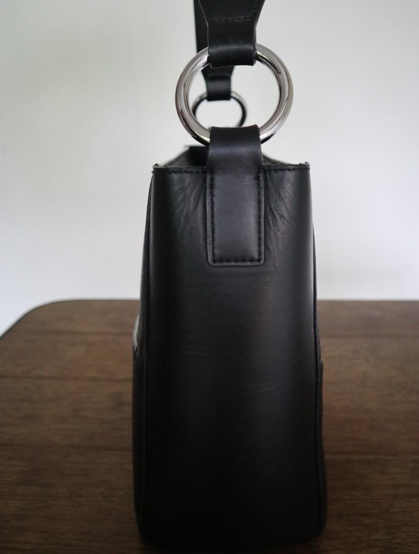 Sequoia Bag - Authentic (Category: Luxury Bags & Wallets) located in Paranaque City. Submitted by kennichiwa (Listing ID 1018478971, Image 3). Description: used but not abused. very good condition. bought from Paris, France. brand endorsed by Heart E. comes with dustbag.