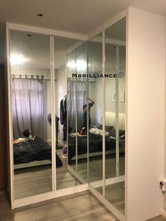 (Category: ) located in . Submitted by mbrilliancefurnitures (Listing ID 1018322701, Image 1). Description: .