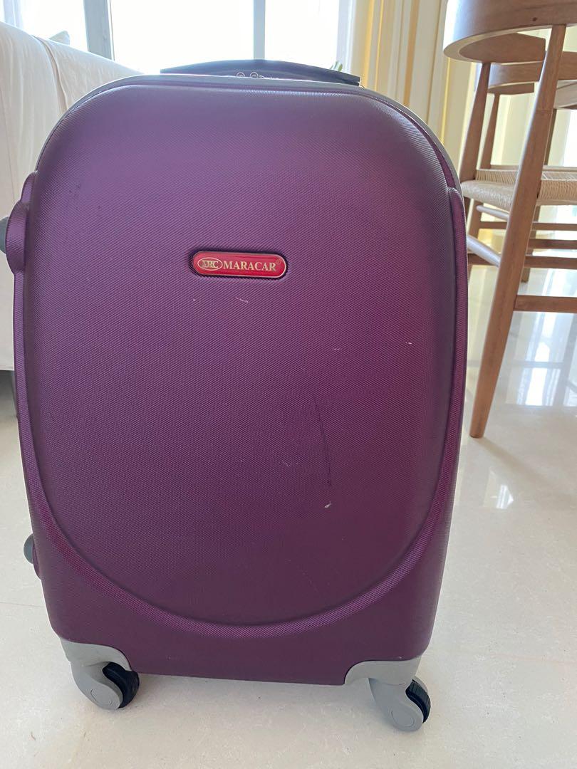 small cabin suitcase 4 wheels