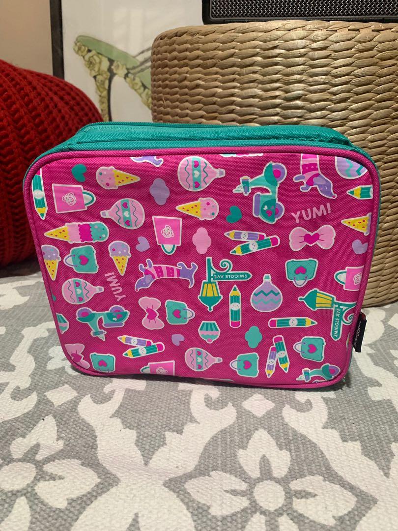 Smiggle lunch bag (Category: Food Organization & Storage) located in Makati City. Submitted by ariandria (Listing ID 1018363502, Image 2). Description: .