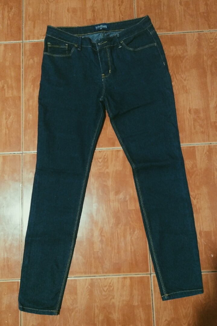 straight cut jeans