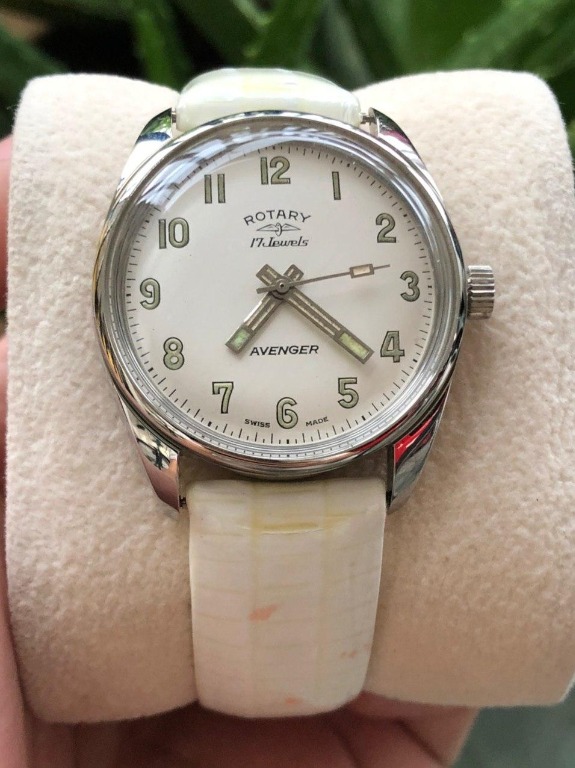 Rotary avenger hotsell 17 jewels
