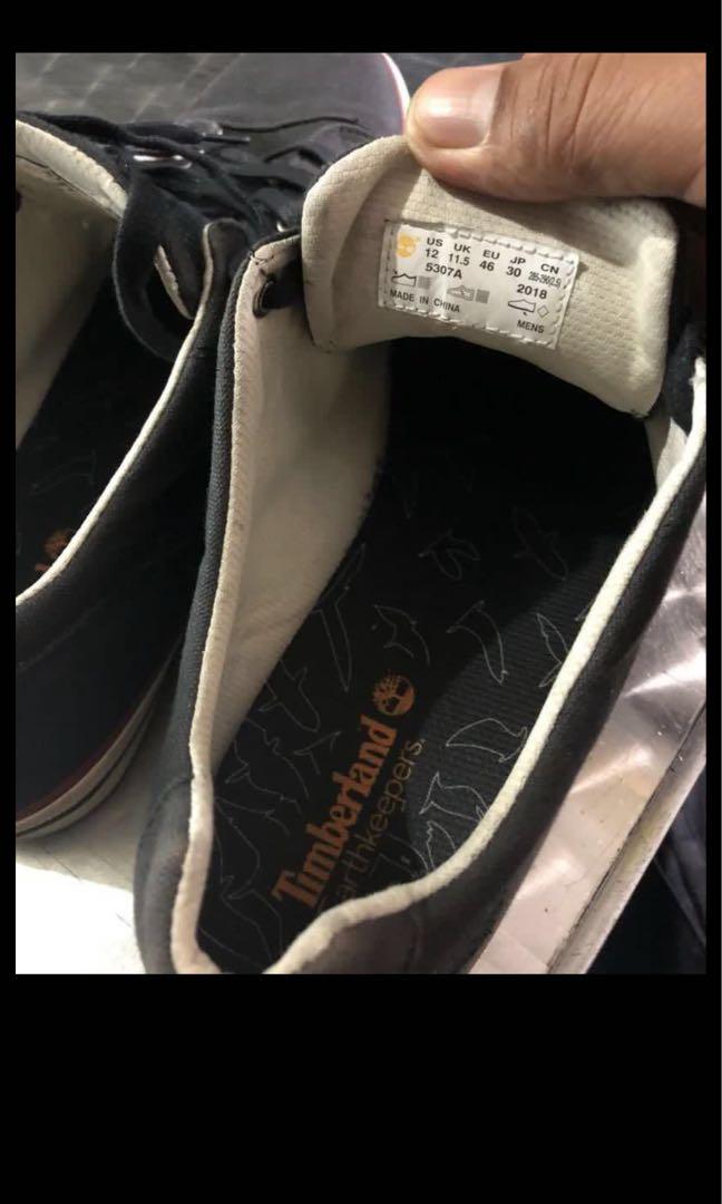 Timberland shoes (Category: Sneakers) located in Taguig. Submitted by donpakundo13 (Listing ID 1018459656, Image 1). Description: Hindi napo nagagamit.