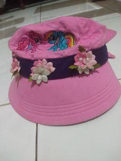 #barang anak Topi