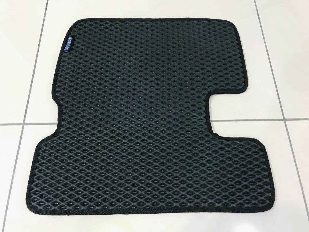 TRAPO FIX ORIGINAL CAR MAT FOR MITSUBISHI LANCER & PROTON INSPIRA, Auto