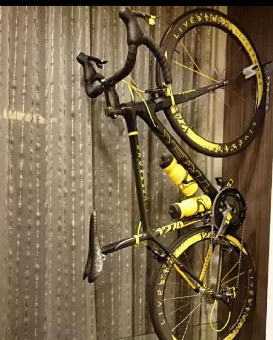 lightest trek bike