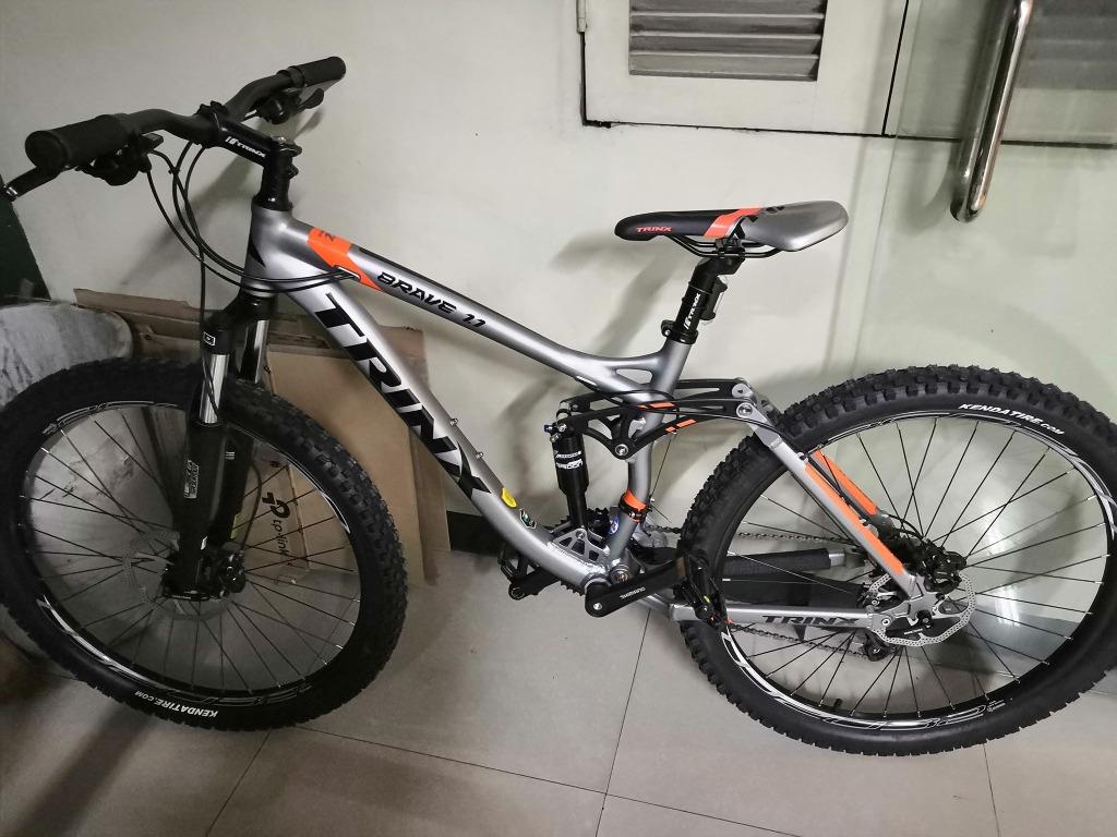 Full suspension store trinx