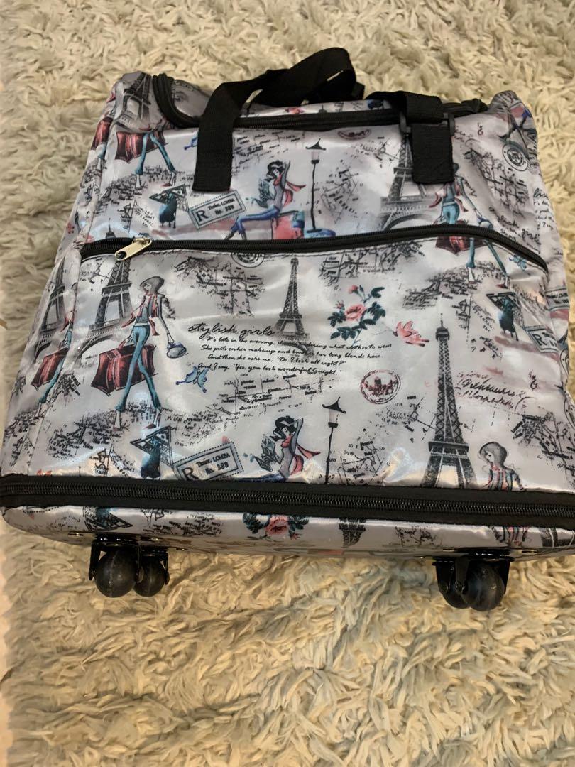 Trolley Bag for Hand Carry (Category: Diaper Bags & Wetbags) located in Taguig. Submitted by ayieabolencia (Listing ID 1018532139, Image 2). Description: Used once Bought in Malaysia.