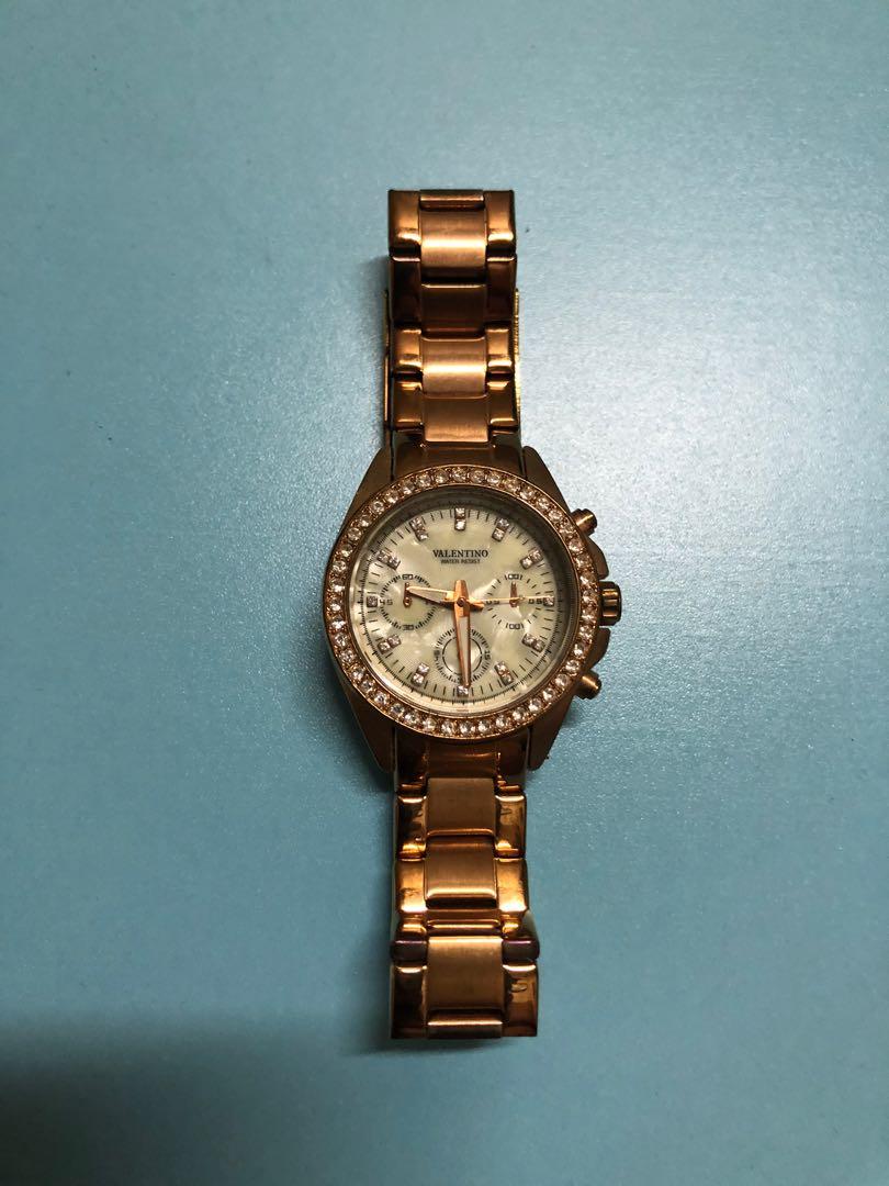 Valentino watch (Category: Women's Watches) located in Taguig. Submitted by donpakundo13 (Listing ID 1018513987, Image 1). Description: In good condition.