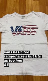 (Category: ) located in . Submitted by caryne.clothes (Listing ID 1018401841, Image 1). Description: .