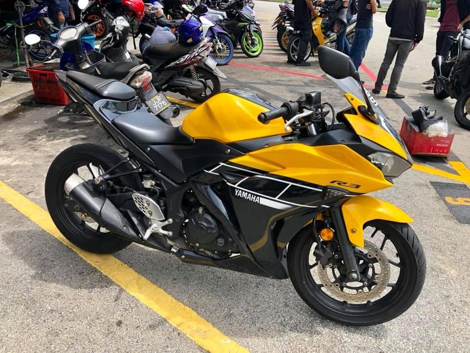 YAMAHA YZF R25 R 25 YELLOW LIMITED MUKA1500 Motorbikes on Carousell