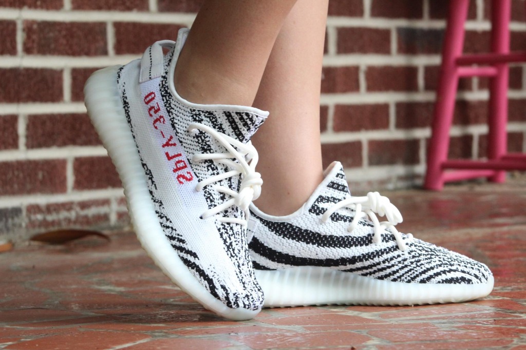 Yeezy boost 350 v2 zebra 2020 deals