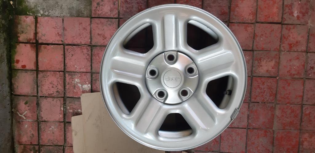 5pcs Jeep Wrangler 16 in rims/mags, Car Parts & Accessories, Mags and Tires  on Carousell