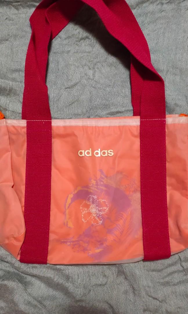 Adidas bag (Category: Tote Bags) located in Quezon City. Submitted by js1983 (Listing ID 1018804169, Image 1). Description: .
