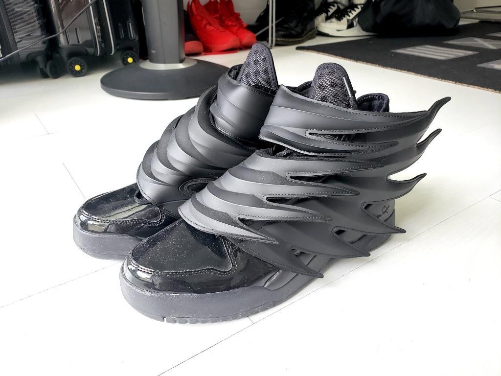 Adidas js wings batman discount