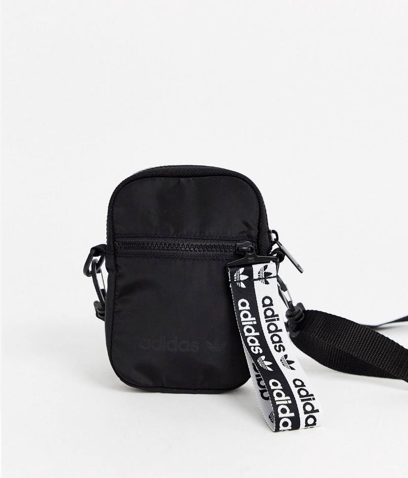 Adidas Originals Flight Bag, 女裝, 女裝 