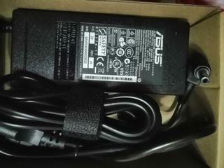 Asus Charger Laptop 19v 4.74a