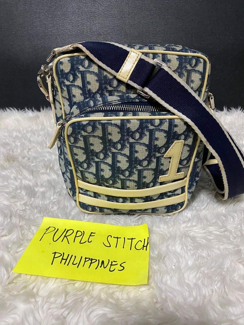 Auth CHRISTIAN DIOR (Category: Luxury Bags & Wallets) located in Davao. Submitted by gingerdust (Listing ID 1018758279, Image 3). Description: rank ab.