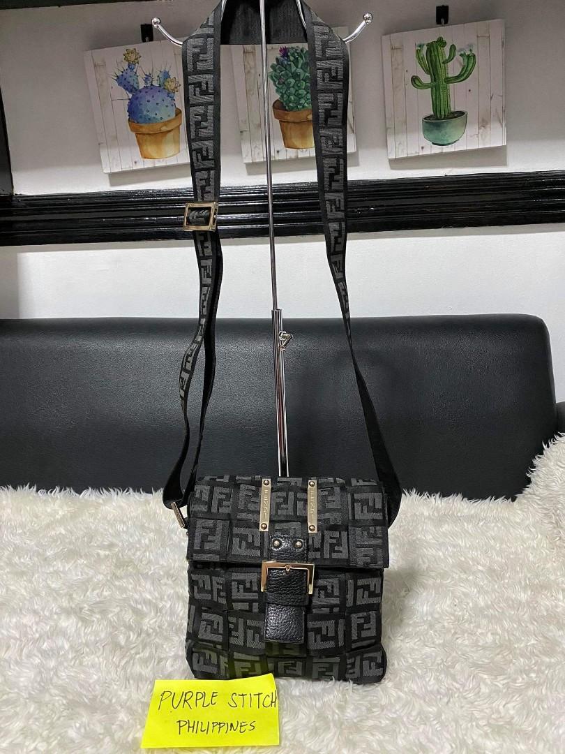 Auth FENDI CROSSBODY (Category: Luxury Bags & Wallets) located in Davao. Submitted by gingerdust (Listing ID 1018747761, Image 1). Description: rank Ab.