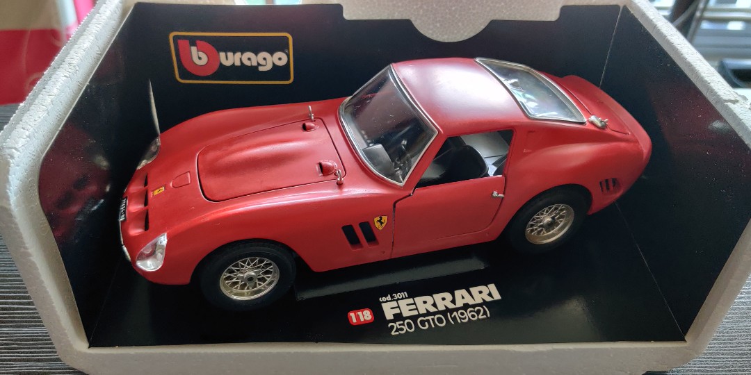 iets Slijm dreigen Bburago 1/18 Ferrari 250 GTO (1962), Hobbies & Toys, Toys & Games on  Carousell
