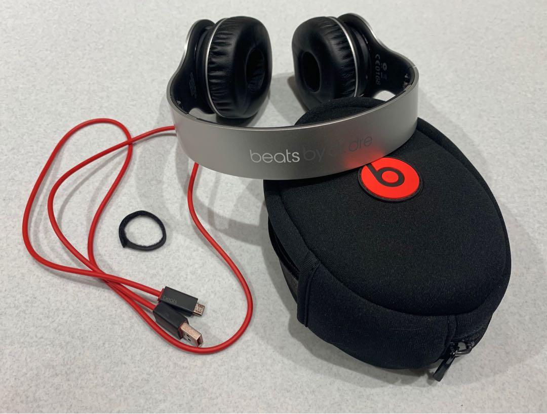 beats wireless headphones model 810