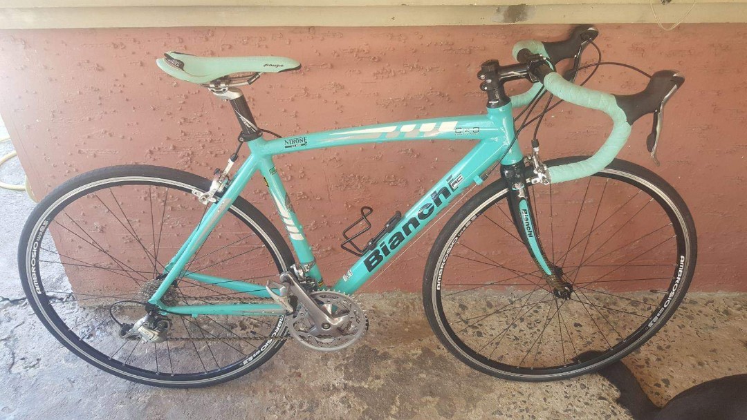Bianchi Road Bike, Sports Equipment, Bicycles & Parts, Bicycles on