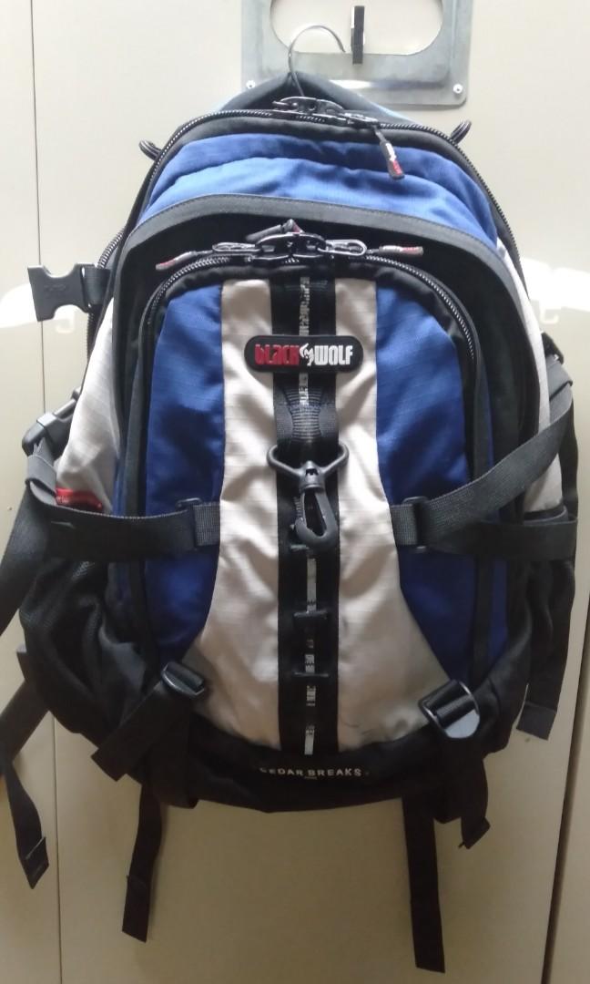 Black wolf 65l backpack hot sale