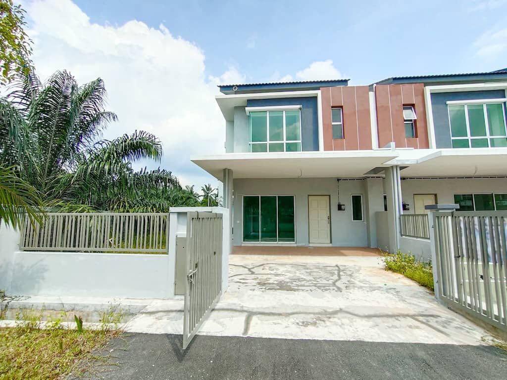 Brand New Double Story Corner Lot Taman Warisan Putra Fasa 2 Jenderam Dengkil Property For Sale On Carousell