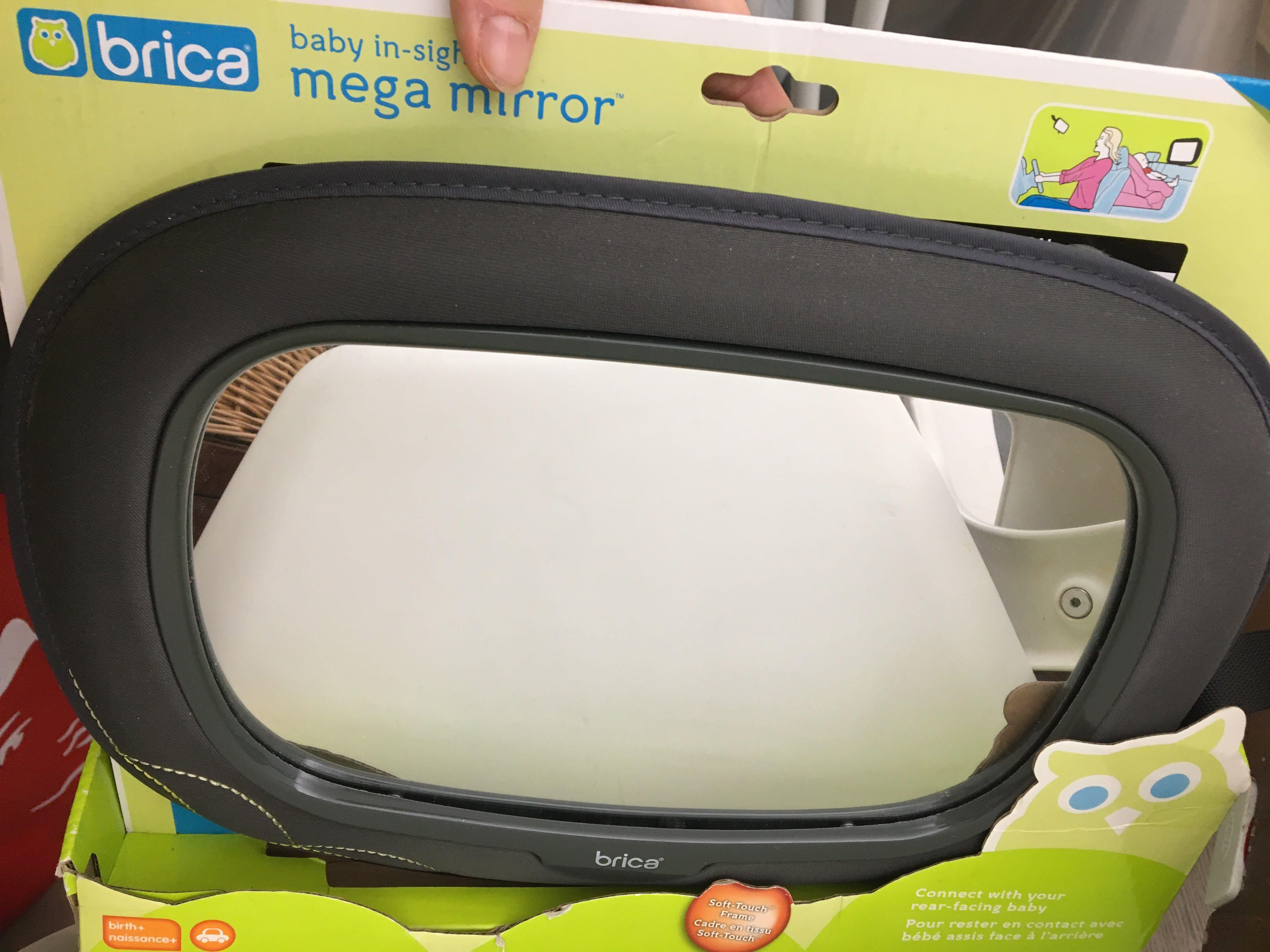Brica BB insight mega car mirror, 兒童＆孕婦用品, 洗澡及換尿片, 洗澡及換尿片 換片墊及相關用品