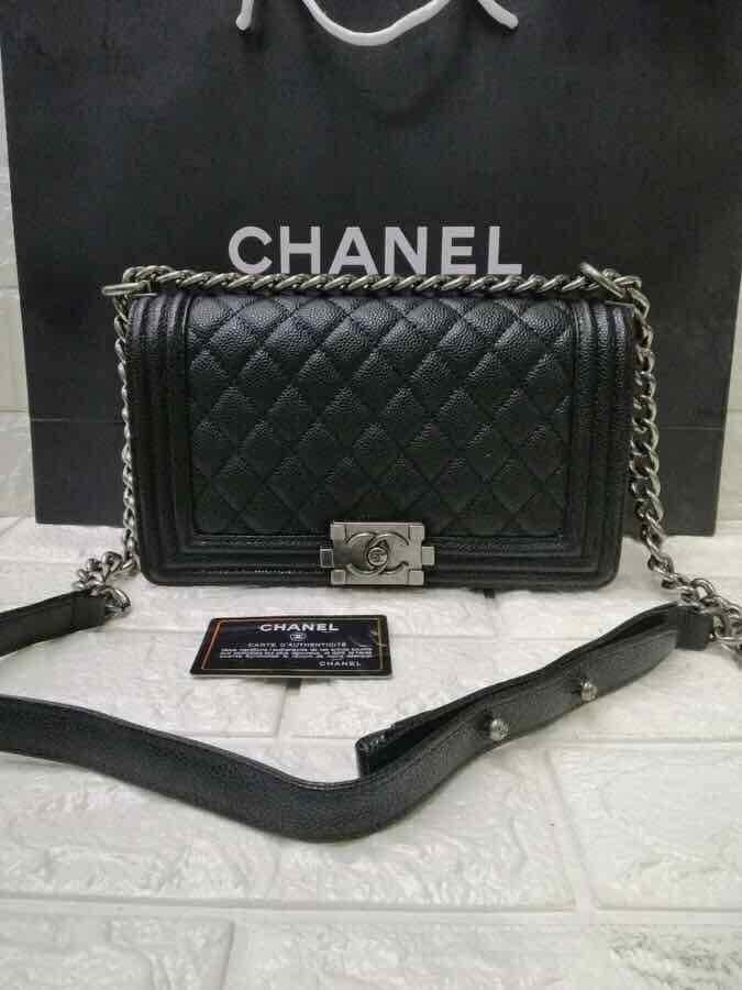 black chanel sling bag