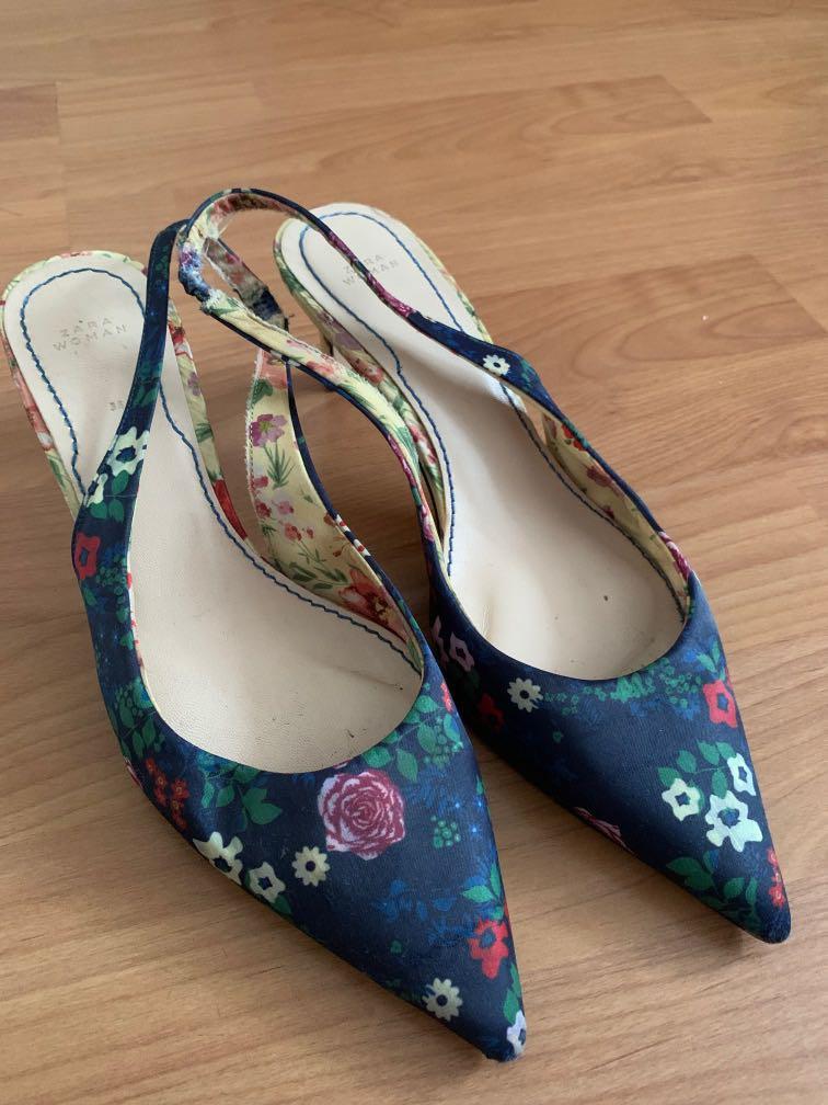 Chic Zara Floral pumps, Women's Fashion 