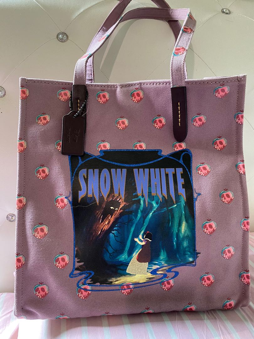 Coach snow sales white tote