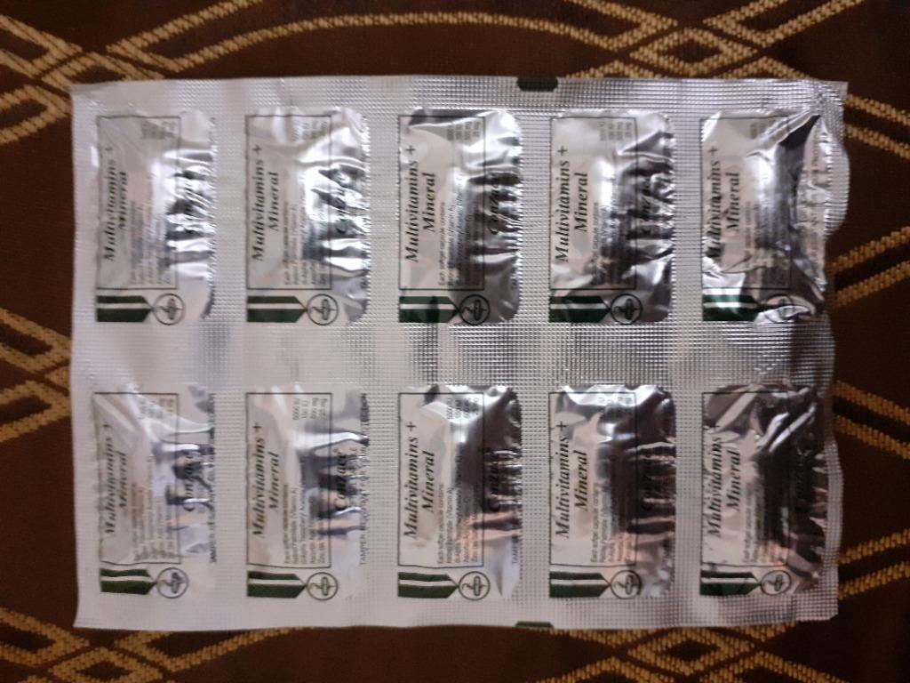 Conzace Multivitamins and Minerals Soft Gel Capsules on Carousell