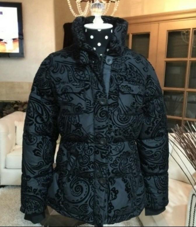 Polijsten Afgeschaft bevestigen Desigual Black Velvet Winter Jacket, Women's Fashion, Coats, Jackets and  Outerwear on Carousell
