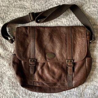 (Category: ) located in . Submitted by juls.declutteringsale (Listing ID 1018688568, Image 1). Description: .