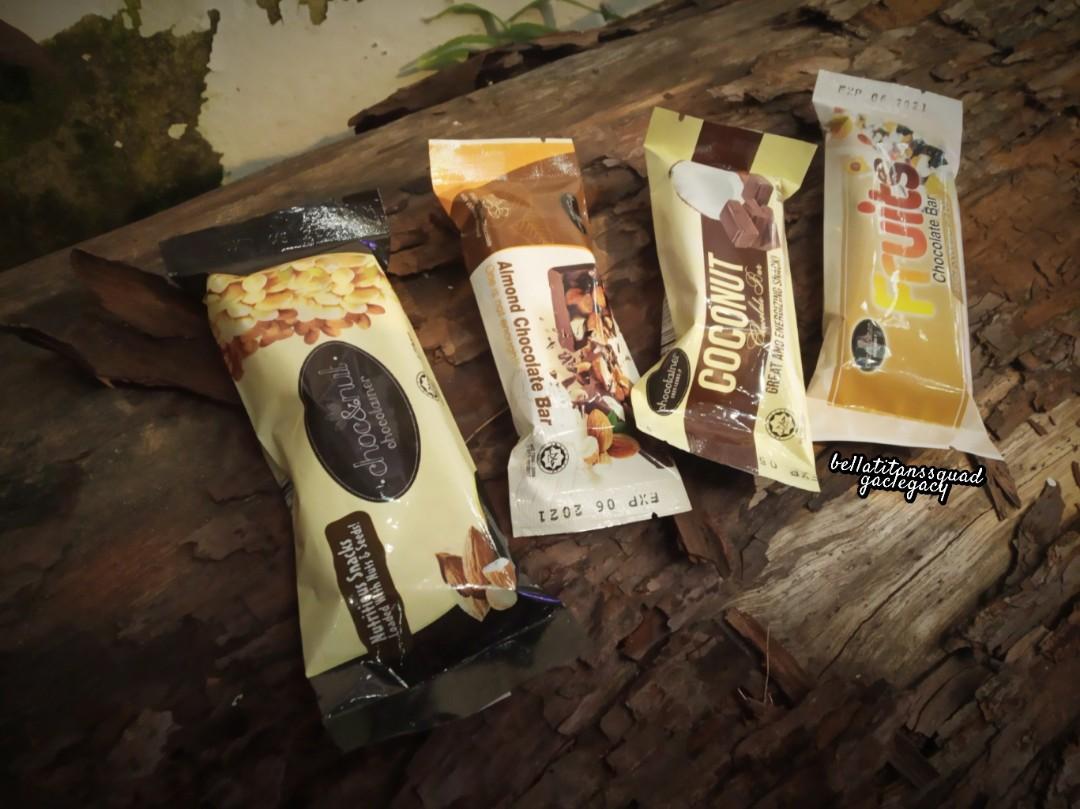 Halal Chocolates / Energy bar, Food & Drinks, Packaged Snacks on Carousell