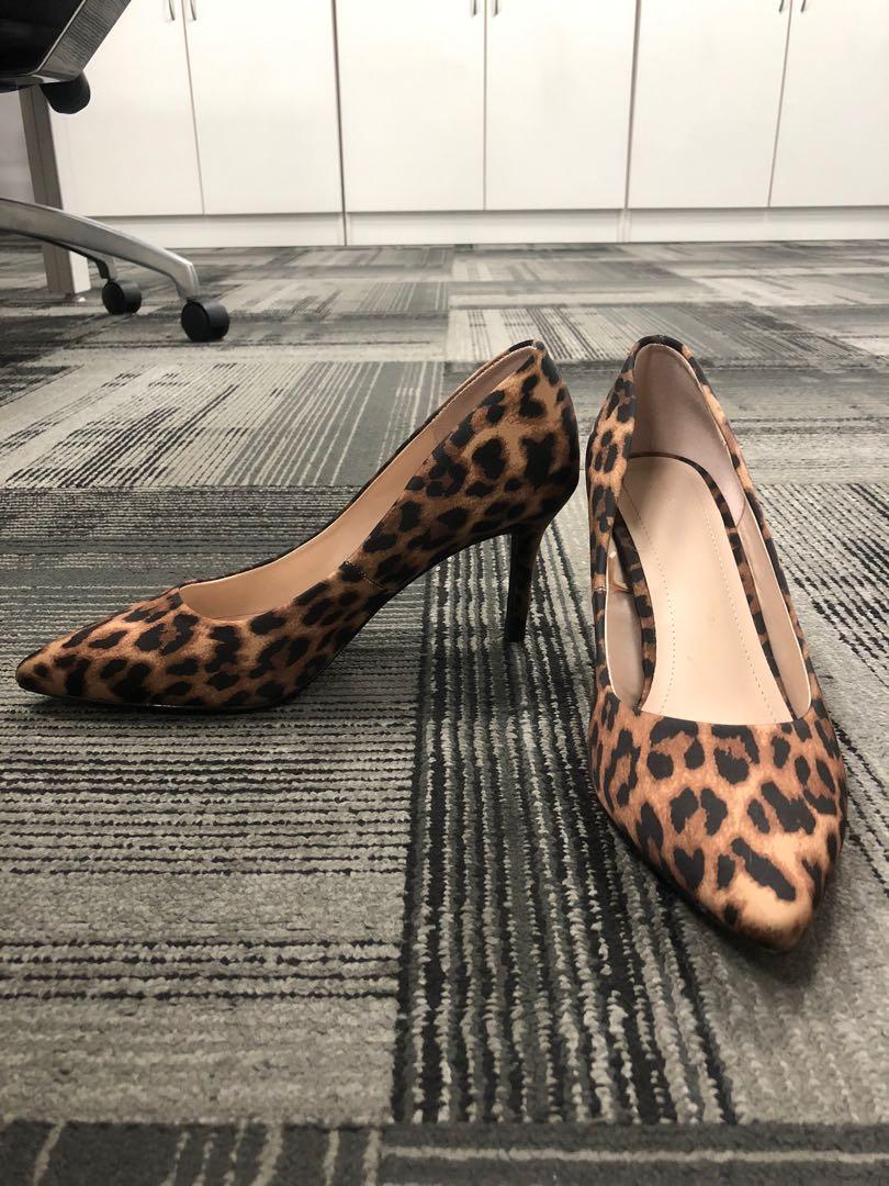 H&m leopard heels discount