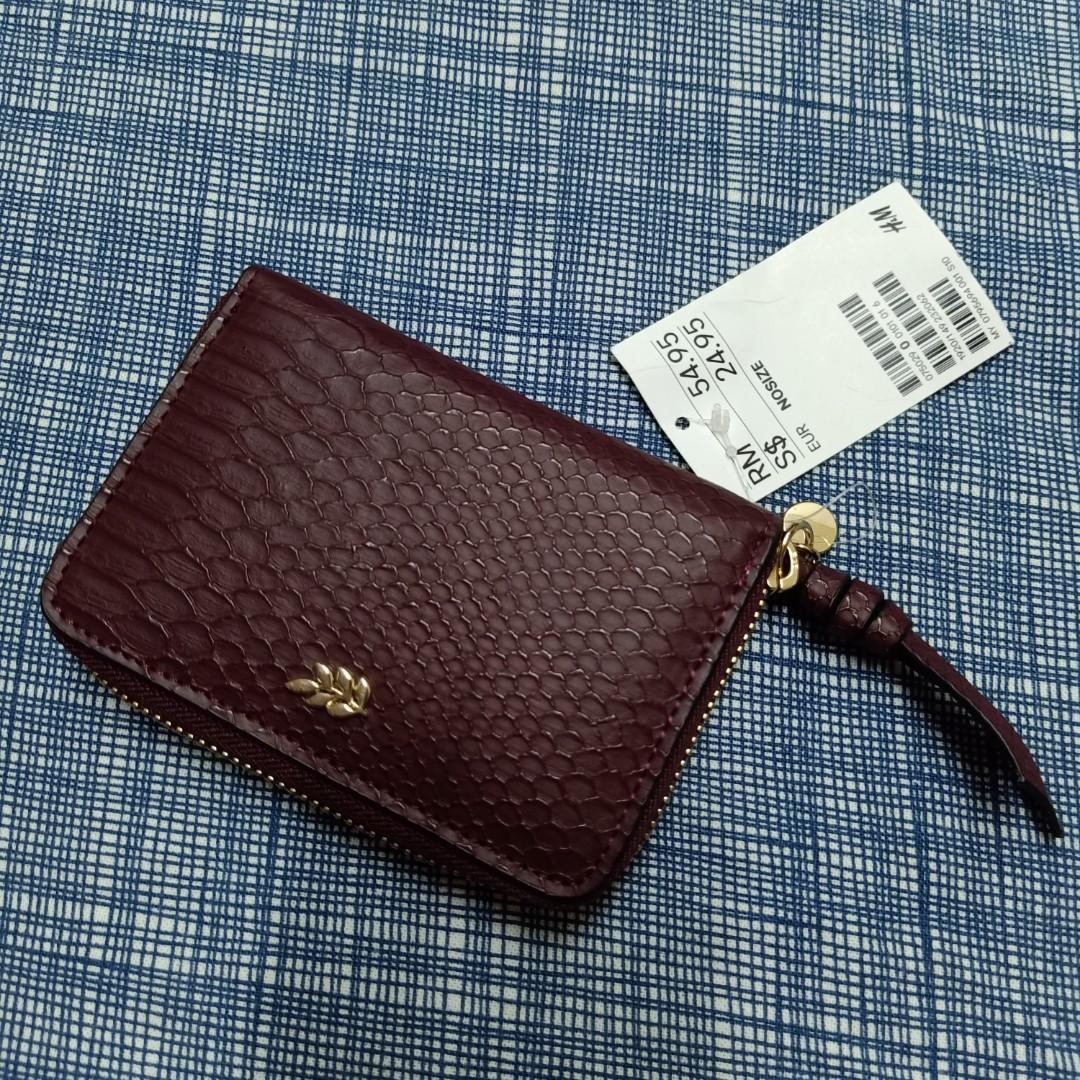 H M Small Purse In Fig Colour Women S Fashion Bags Wallets On Carousell