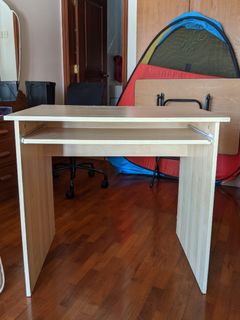 (Category: ) located in . Submitted by wikipediacouchcushion (Listing ID 1018654782, Image 1). Description: .