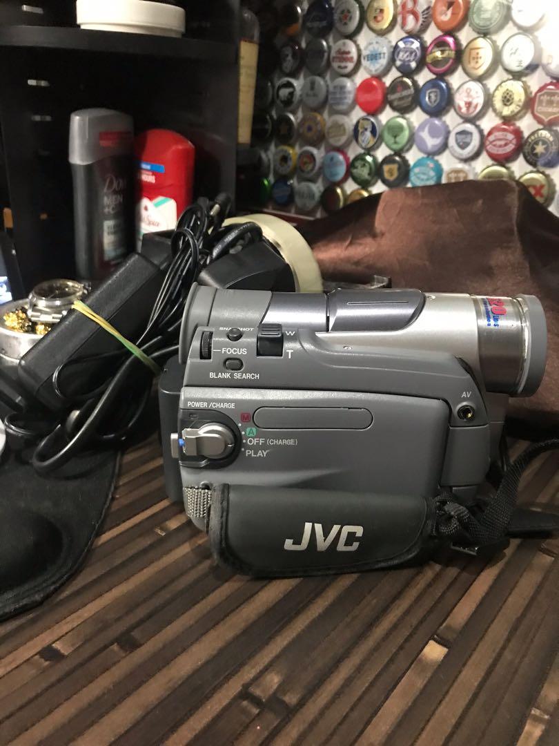 JVC GR-D20EK Digital Camcorder (Category: Voice Recorders) located in Taytay. Submitted by rdv1124 (Listing ID 1018772936, Image 2). Description: JVC GR-D20EK Digital Camcorder with remote control Selling AS IS, WHERE IS with battery and charger Unit for check up, as it is not working (issue might be with the battery) with neck strap With camera bag (Antler brand) worth P1,000 pesos For video enthusiasts who are into recording..