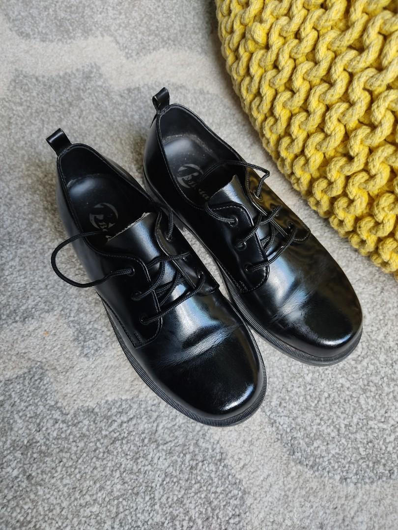 kids formal shoes