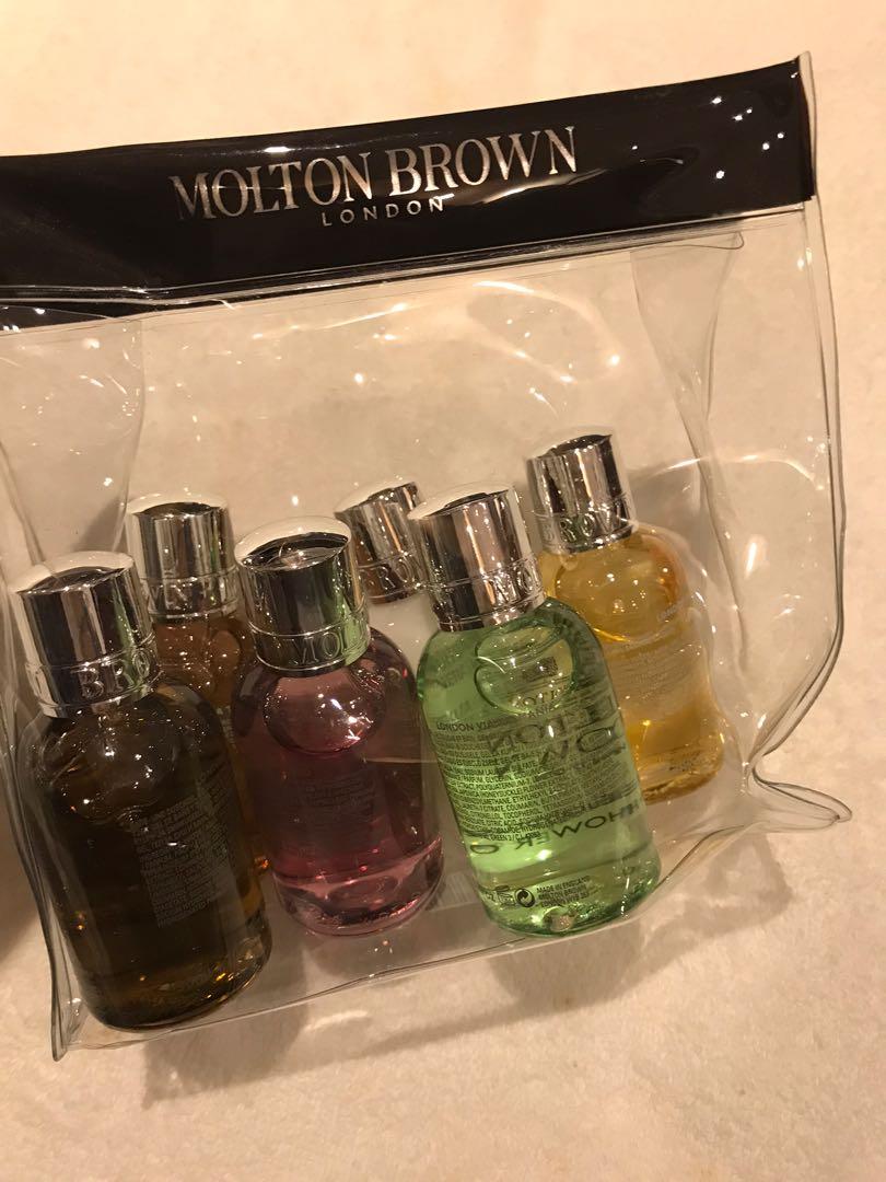 Molton Brown shower set (Category: Bath) located in San Juan City. Submitted by outlet18 (Listing ID 1018713273, Image 1). Description: Molton Brown complete set 50ml per bottle 3 shower gel body wash 1 shampoo 1. conditioner 1. lotion bought in UK .